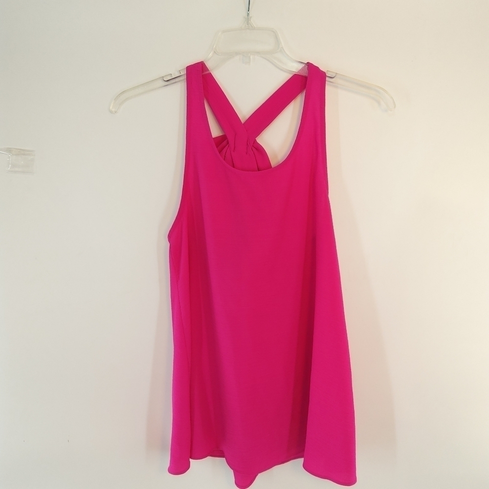 SIVERGATE BOW BACK FLOWING TANK TOP BRIGHT PINK. MEDIUM